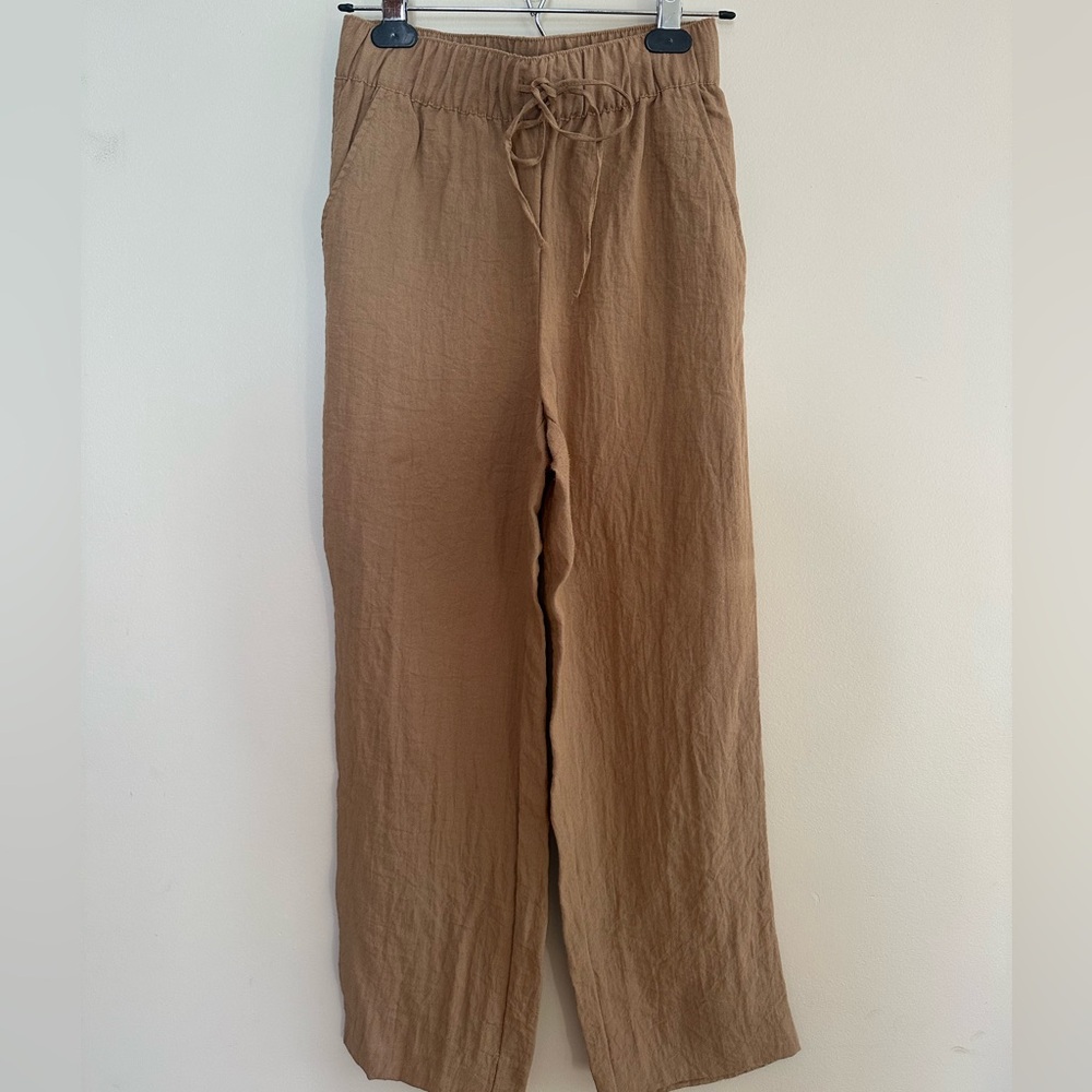 H&M Tan Linen crop pant